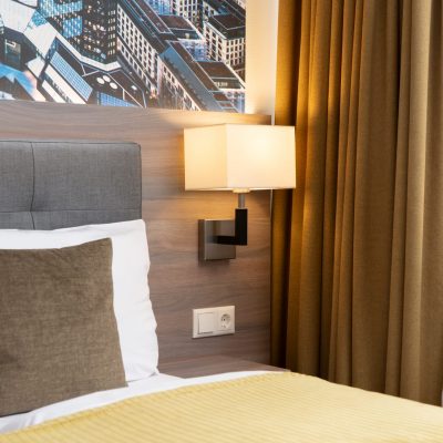 164f1d46-95f6-4db1-a5ca-a50906759247