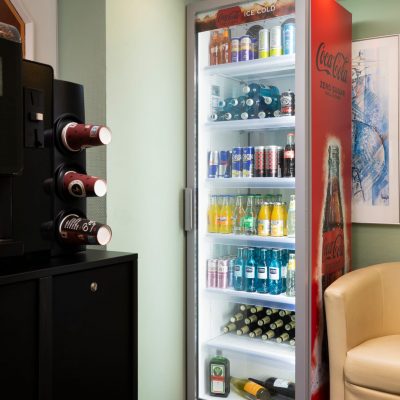 26667f81-f1ba-4993-9451-bd2b814f2b1a