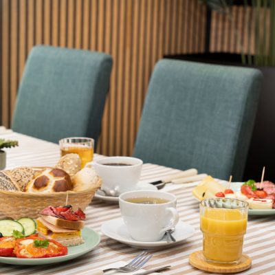 8c477771-7c32-46b6-9055-451f236cef70