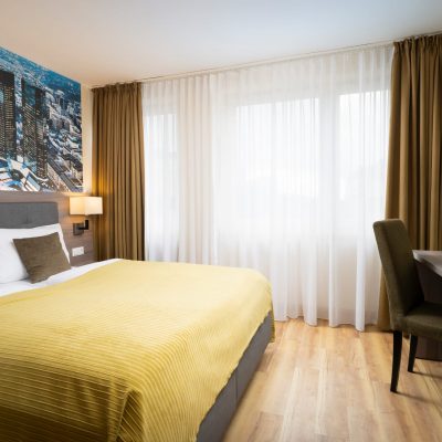 fe5be9d9-996f-4ecd-9a3c-1abb7b5a7136