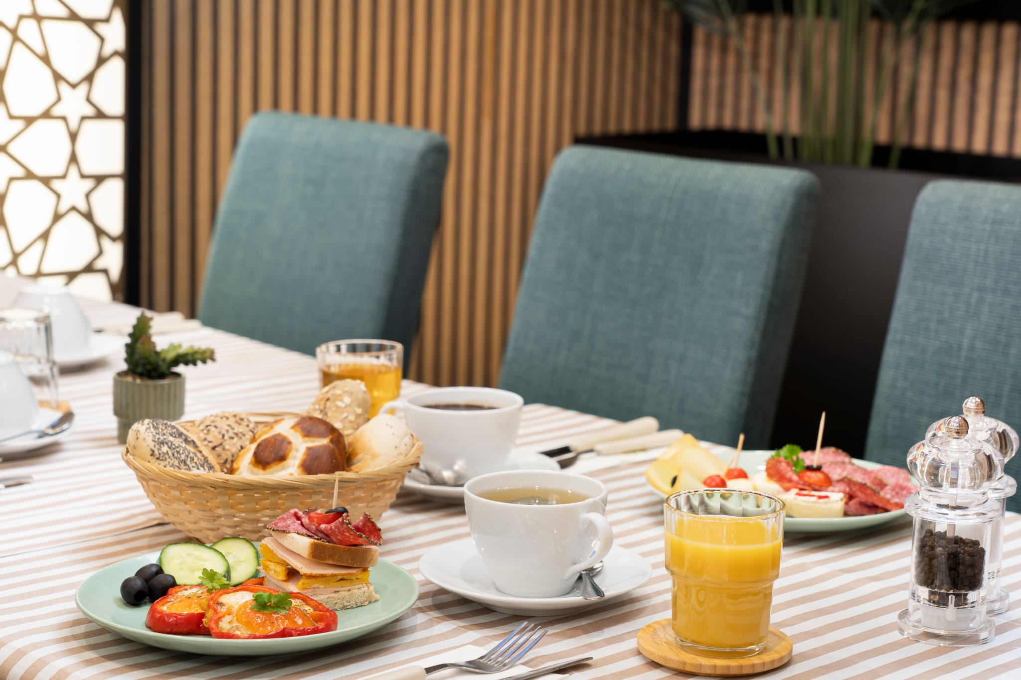 8c477771-7c32-46b6-9055-451f236cef70