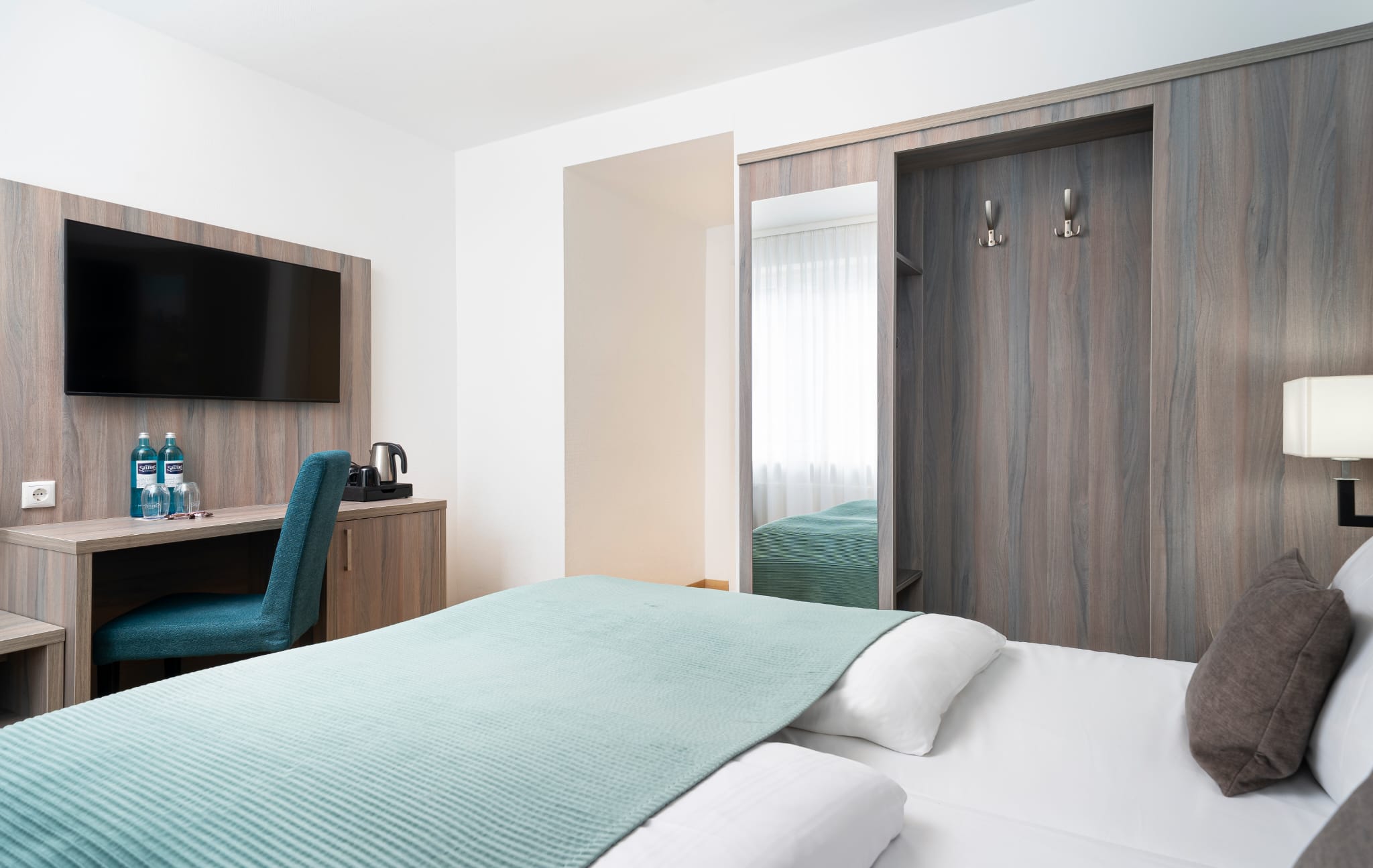 dd3641f9-0bde-425a-87eb-2dec2d0d6e85